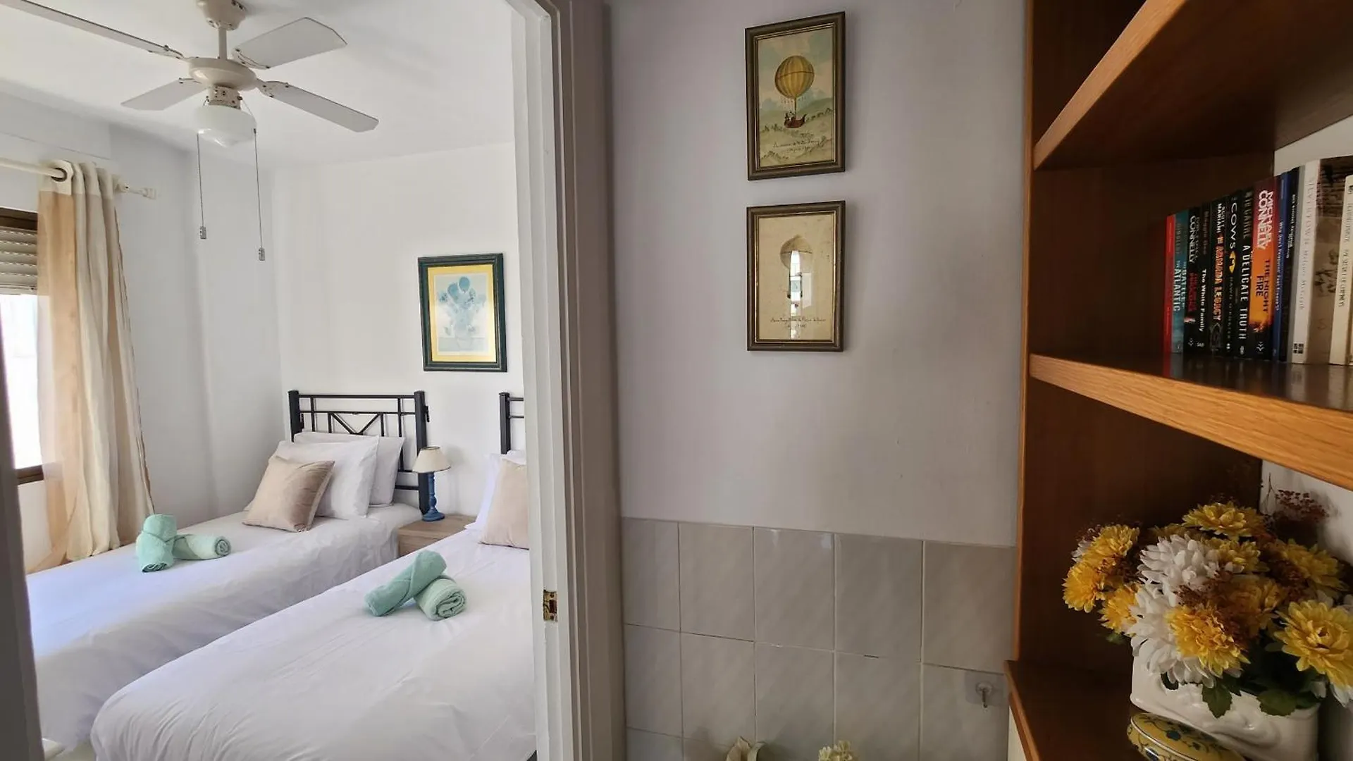 Carabeo 99 - Sleeps 4 Apartment Nerja