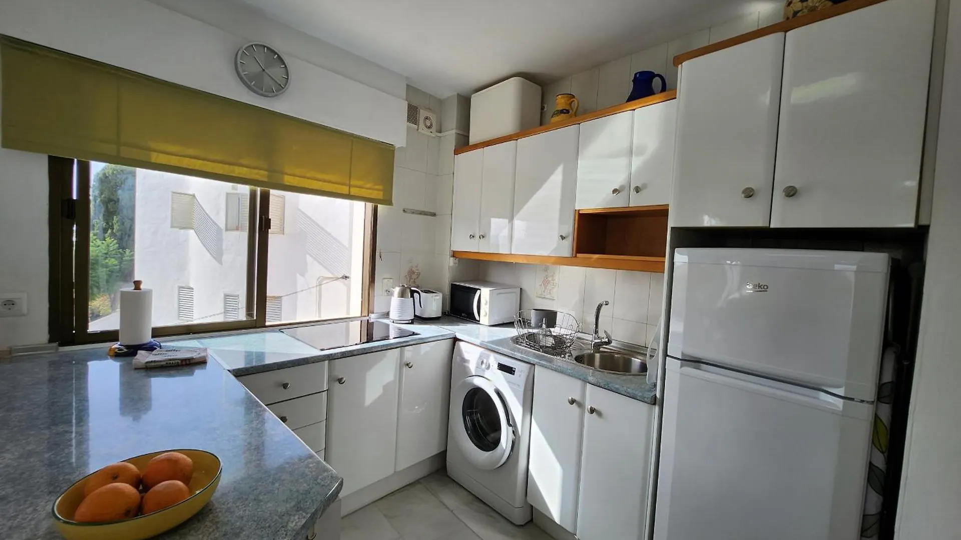 Ferienwohnung Carabeo 99 - Sleeps 4 Nerja Apartment