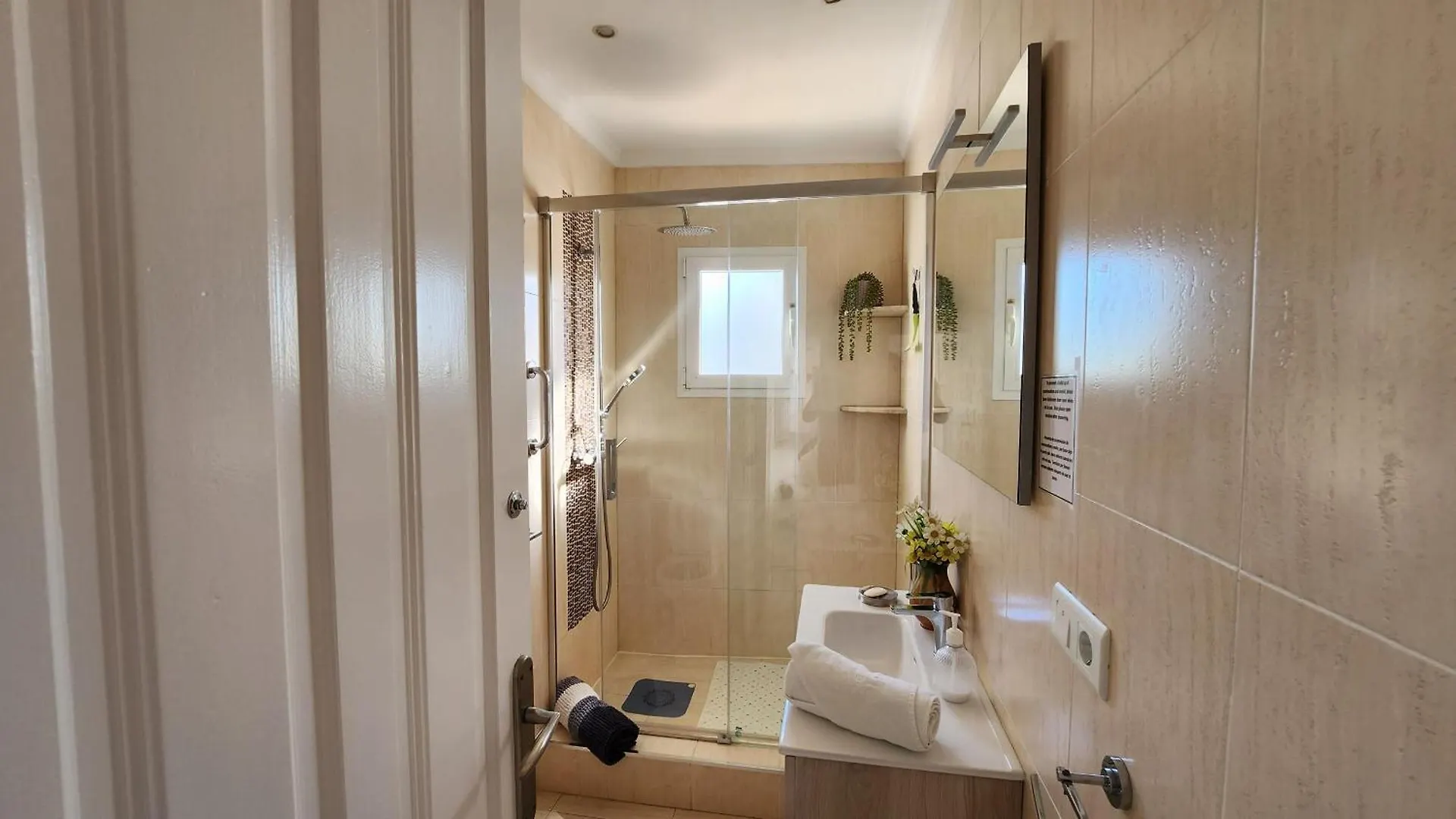 Carabeo 99 - Sleeps 4 Lägenhet Nerja
