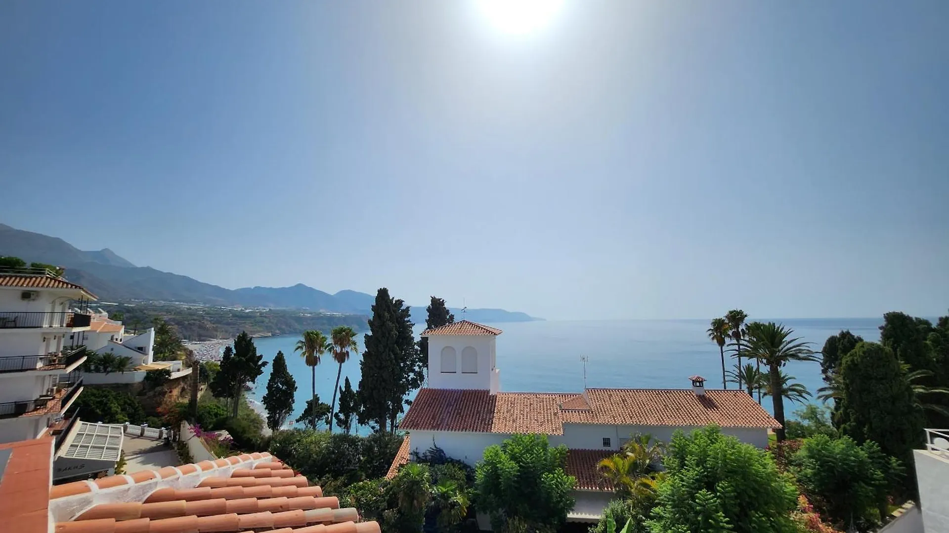 Carabeo 99 - Sleeps 4 Lägenhet Nerja Spanien